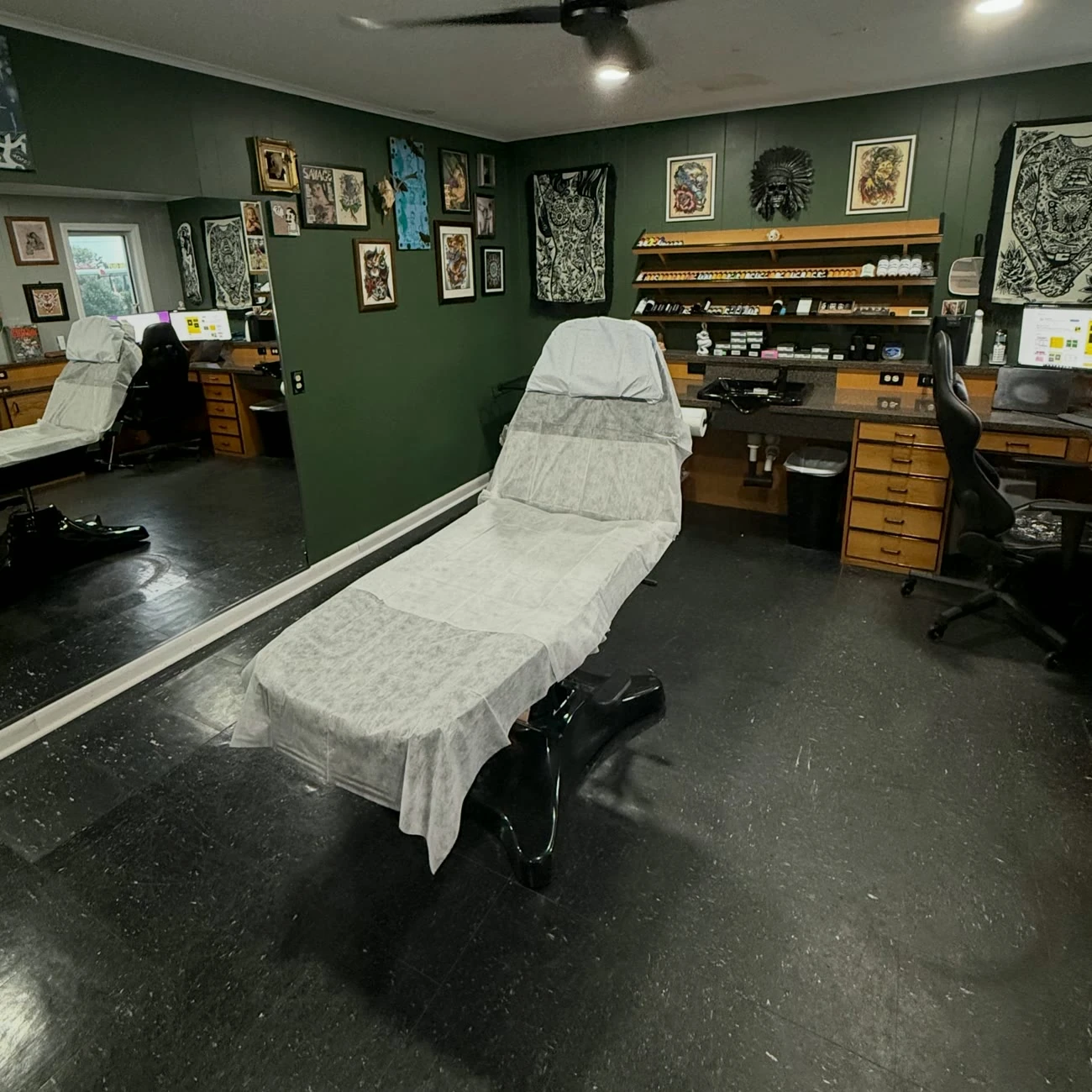 The room at Greeneworks Tattoo